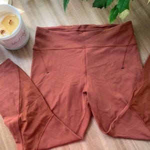 Lululemon Everlux legging